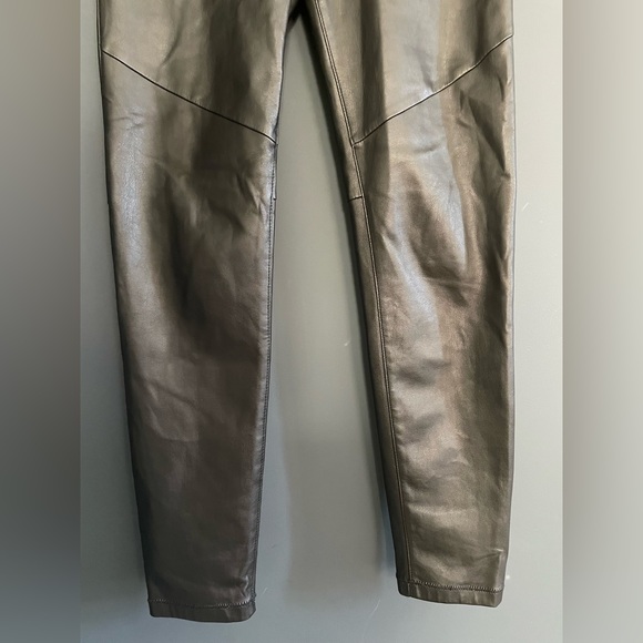 Free People Black Vegan Faux Leather Leggings Sz 26/28 - Picture 3 of 9